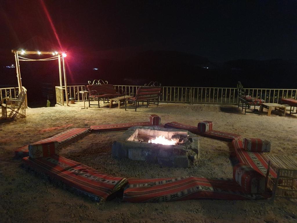 Desert Magic Camp & Resort Вади-Рам Экстерьер фото